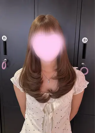 ロング カラー NAMI/似合わせ/ ハイトーン/レイヤーのヘアスタイル