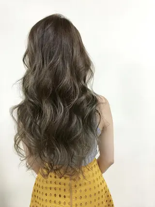 ロング カラー Beach 代表 KENTAのヘアスタイル