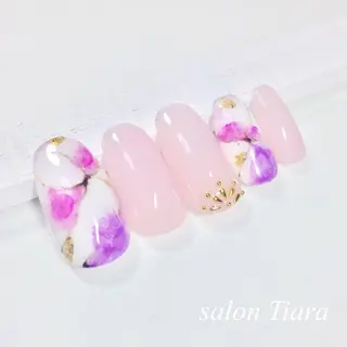ネイル Private SalonTiaraのネイルデザイン