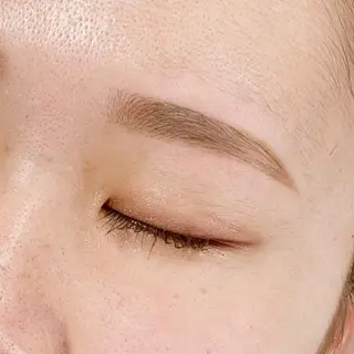 アイブロウ アイブロウ/WHI TE EYE 井口の眉毛・アイブロウイメージ