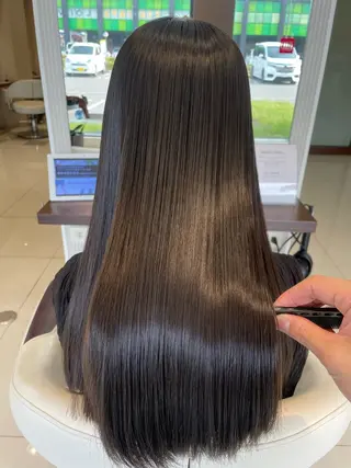 ロング 傷んだ髪をサラサラに 曲がる縮毛矯正◎高岡のヘアスタイル