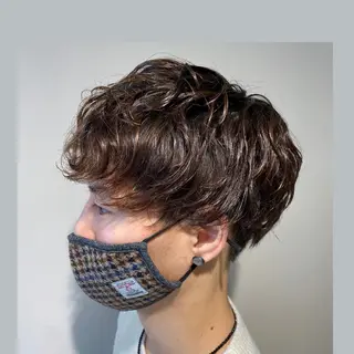 ショート パーマ メンズ 橋本 琉磨のヘアスタイル