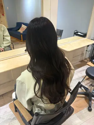ロング カラー ヘアアレンジ 盛れるレイヤー× ウルフMari🪽のヘアスタイル