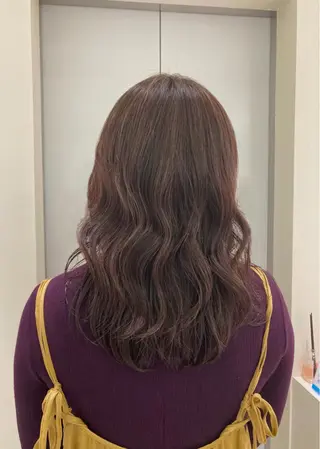 ミディアム カラー JUURI- Shionのヘアスタイル