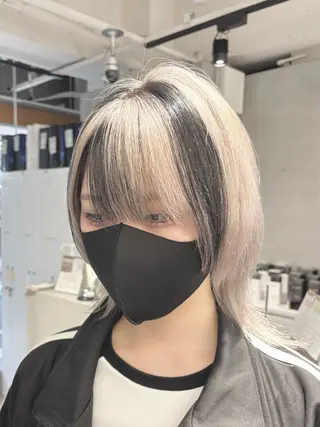 ショート カラー ハイトーン推しカラー Shosei/心斎橋のヘアスタイル