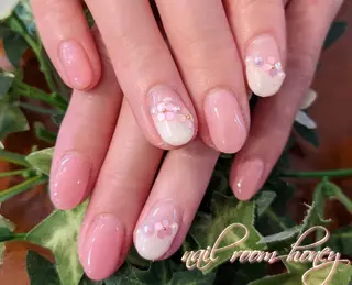 ネイル nail room honeyのネイルデザイン