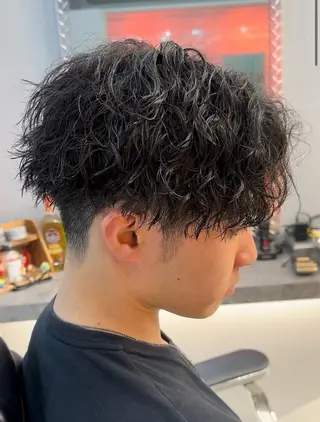 ミディアム パーマ 刈部倶楽舞 サスガのヘアスタイル