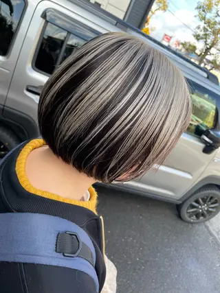 ミディアム カラー JowA✂︎ 目片夏実のヘアスタイル