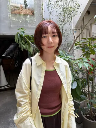 ミディアム 金田 夏野のヘアスタイル