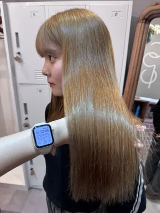 ロング カラー 縮毛矯正/暖色カラー ピンクベージュのヘアスタイル