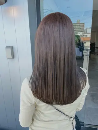 ロング カラー 谷口 優希のヘアスタイル