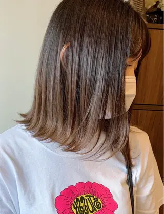 ミディアム カラー i'll 未空のヘアスタイル