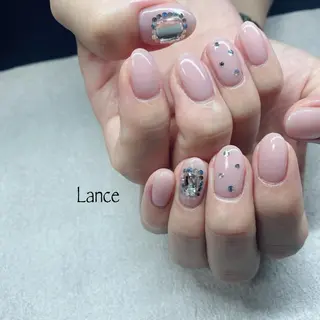 ミディアム Lance nailのネイルデザイン