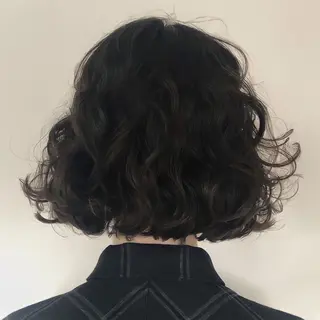 ミディアム カラー パーマ 表参道🌿赤み消し カラー/チナツのヘアスタイル