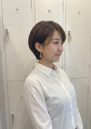 ショート tre.甲子園口店/ レイヤーカットのヘアスタイル