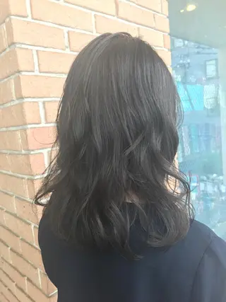 ミディアム カラー パーマ ヘアアレンジ メンズ キッズ ネイル マツエク・マツパ サロンドミルク 渋谷高比良のヘアスタイル