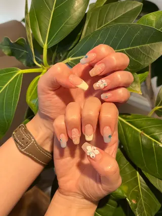 ネイル FOINAIL sakuraのネイルデザイン