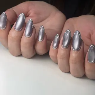 ネイル Legit nail salonのネイルデザイン