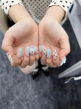 ネイル Sora  Nail 長さ出し専門店のネイルデザイン