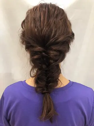 セミロング ヘアアレンジ はやしほのか｜ マンツーマン美容師のヘアスタイル