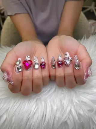 ネイル NIE MoMoのネイルデザイン