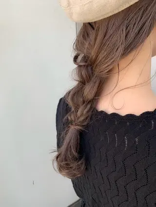 ロング カラー ヘアアレンジ NANA／trend style🕊🍑のヘアスタイル