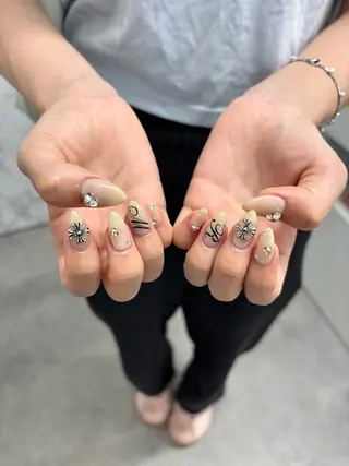 ネイル y'sbeauty 梅田店のネイルデザイン