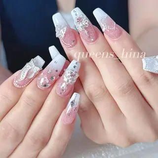 ネイル Queens マオのネイルデザイン