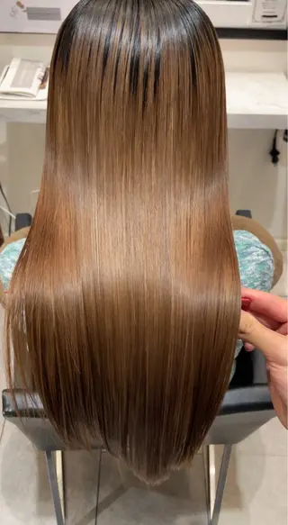 ロング 安藤 航佑のヘアスタイル