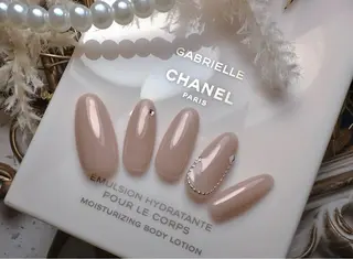 ネイル 時吉✨LUNE nail salonのネイルデザイン