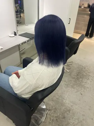 ミディアム カラー 店長 MANAMI 艶カラー／骨格ボブのヘアスタイル