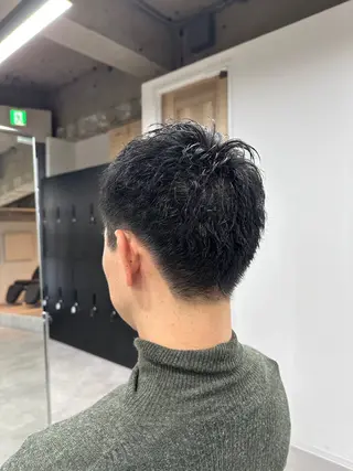 メンズ メンズパーマ/ ブリーチ🌊YUNAのヘアスタイル