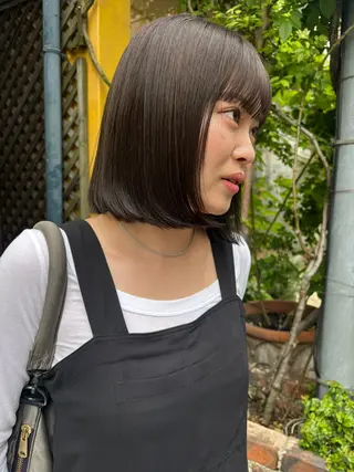 ミディアム オカモト ハルカのヘアスタイル