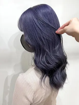 カラー white.梅田 デザインカラー🦄のヘアスタイル