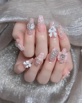 ネイル H.baby Nail Salonのネイルデザイン