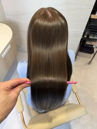 ロング カラー 透明感カラー🌿 グレージュ🐺陽介のヘアスタイル