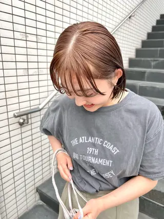ミディアム カラー 宮川 日菜子のヘアスタイル