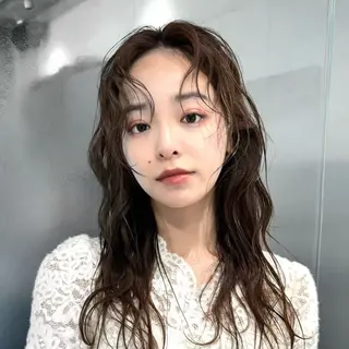 ロング パーマ チバ ユウリのヘアスタイル