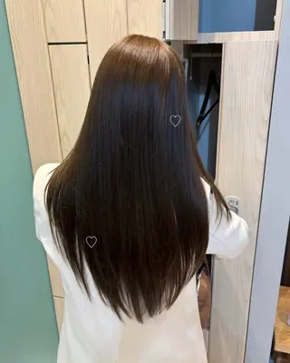 ロング セト ナツミのヘアスタイル