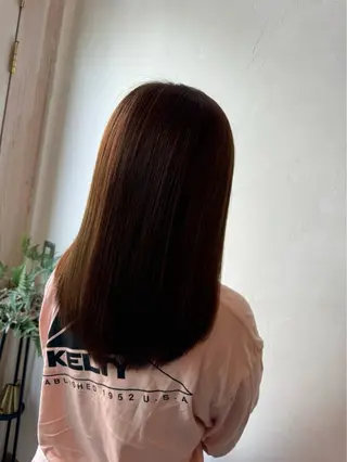 ミディアム カラー プチ アルクのヘアスタイル