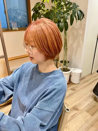 ショート 稲荷 友美のヘアスタイル
