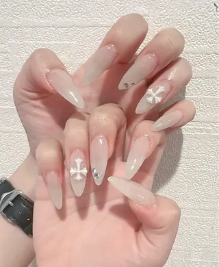 ネイル D-BEAUTY Nailsalonのネイルデザイン