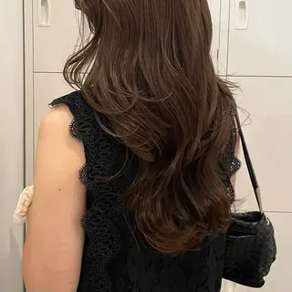 ロング カラー canon/レイヤー /透明感カラーのヘアスタイル
