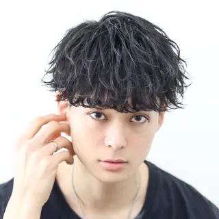 ショート カラー パーマ メンズ 🔥メンズ極🔥韓国 シャドウ/波巻き柿崎のヘアスタイル