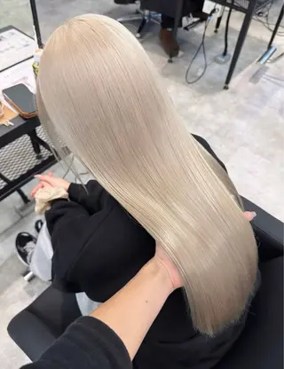 ロング カラー 💘心斎橋ダブルカラ ー💘minamiのヘアスタイル