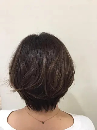 ショート ぱつっとボブ/ 小野あかねのヘアスタイル