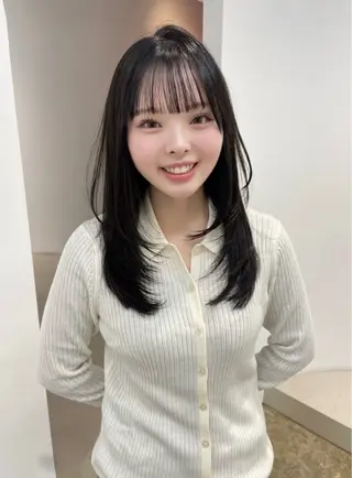セミロング カラー 𝘚𝘶𝘻𝘶 𓂃𓈒𓏸のヘアスタイル