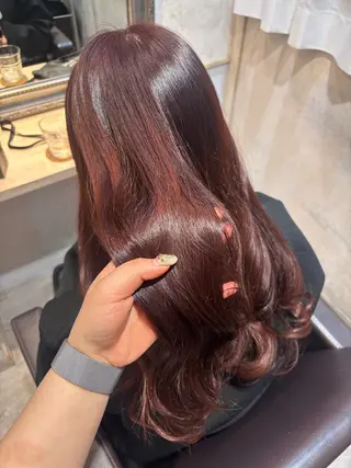 ロング lutia池袋 momoka⠀のヘアスタイル