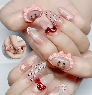ネイル Hin Hana Nailのネイルデザイン