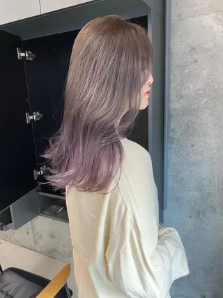 セミロング カラー Saki/レイヤー/ 柔色カラー/顔まわりのヘアスタイル